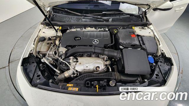 Mercedes-Benz A-Class A220 Hatchback 2WD