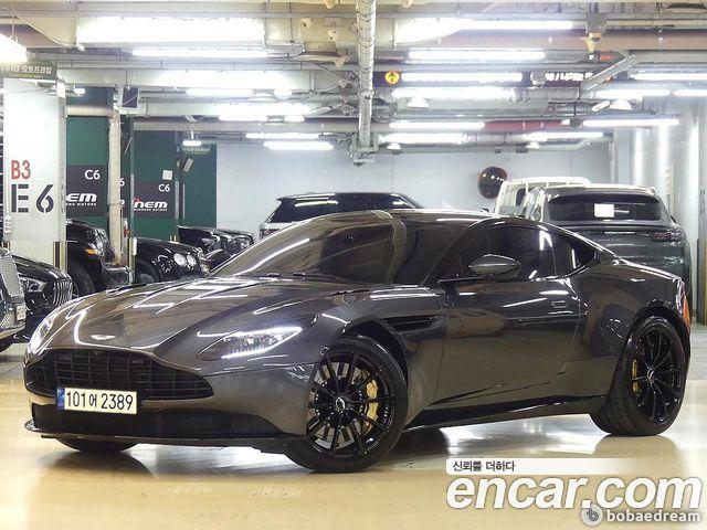 Astonmartin DB11 5.2 V12 Coupe AMR 2WD