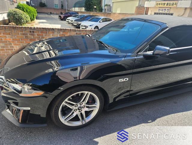 Ford Mustang GT Convertible 2WD