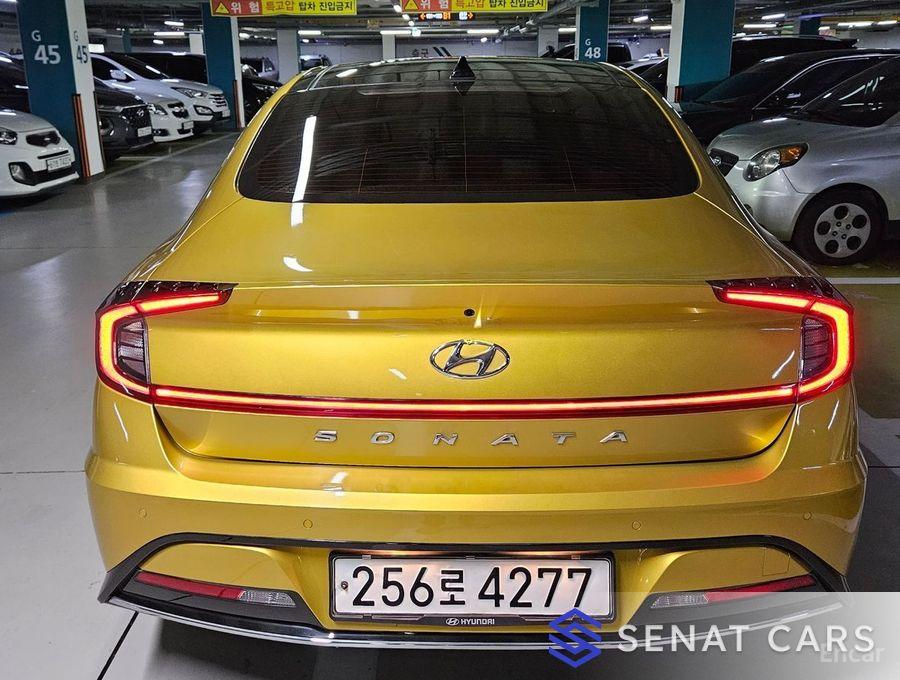 Hyundai Sonata 2.0 Premium 2WD