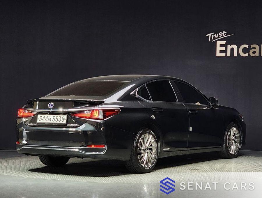 Lexus ES Luxury Plus 2WD