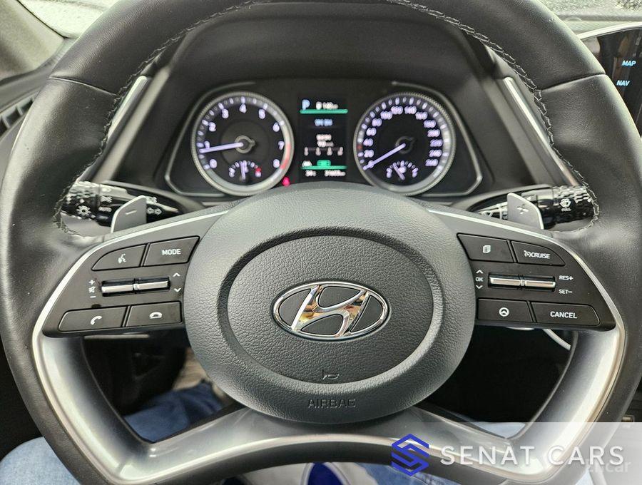 Hyundai Sonata 2.0 Premium Plus 2WD