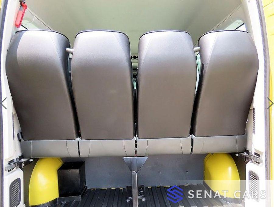 Renault-KoreaSamsung Master School Bus 15-Seater 2WD