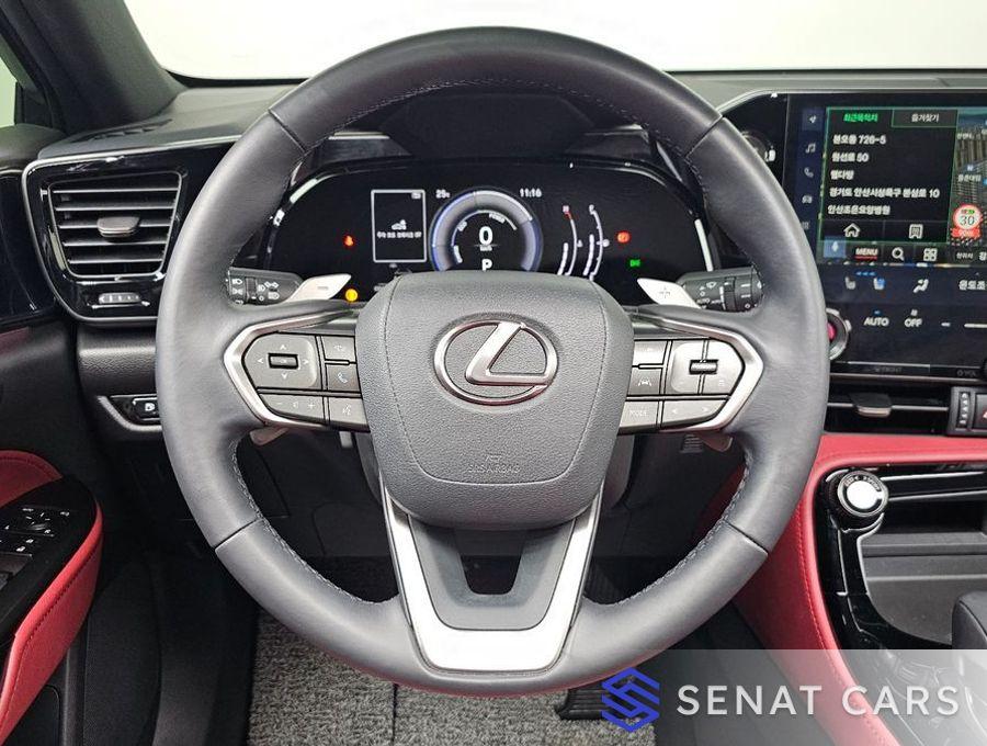 Lexus NX Premium 2WD