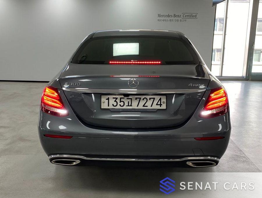 Mercedes-Benz E-Class E300 4MATIC Exclusive 4WD