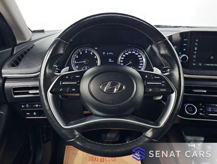 Hyundai Sonata 2.0 Premium 2WD