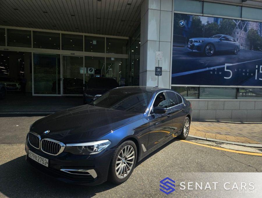 BMW 5-Series 520i Luxury 2WD