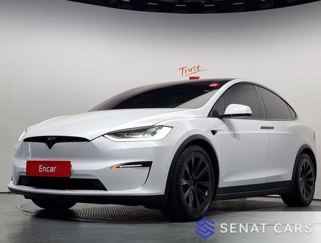 Tesla Model X  AWD