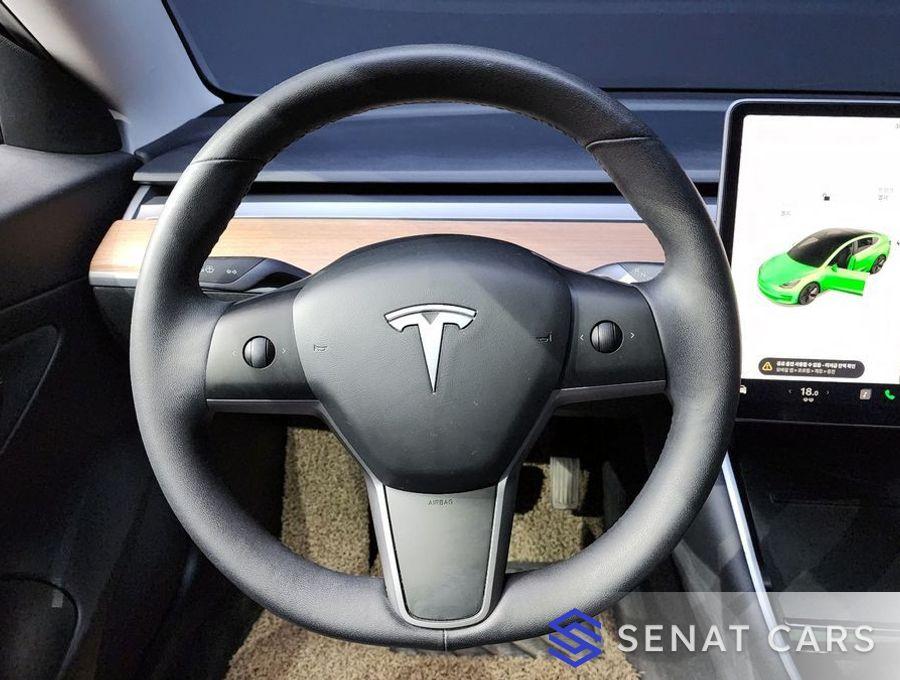 Tesla Model 3 Standard Range Plue 2WD