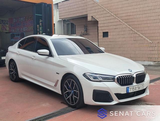 BMW 5-Series 530e M Sport 2WD