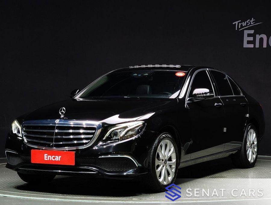 Mercedes-Benz E-Class E300 4MATIC Exclusive 4WD