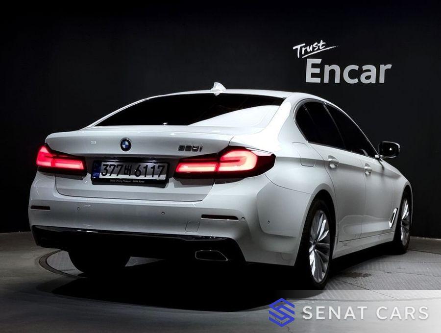 BMW 5-Series 520i Luxury 2WD