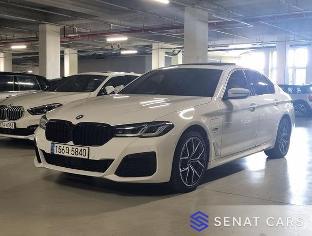 BMW 5-Series 530e M Sport 2WD