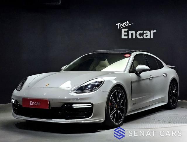 Porsche Panamera 4.0 GTS 2WD