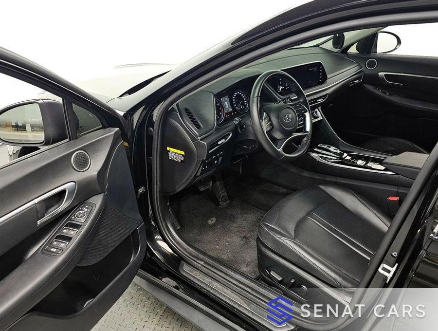 Hyundai Sonata 2.0 Premium 2WD