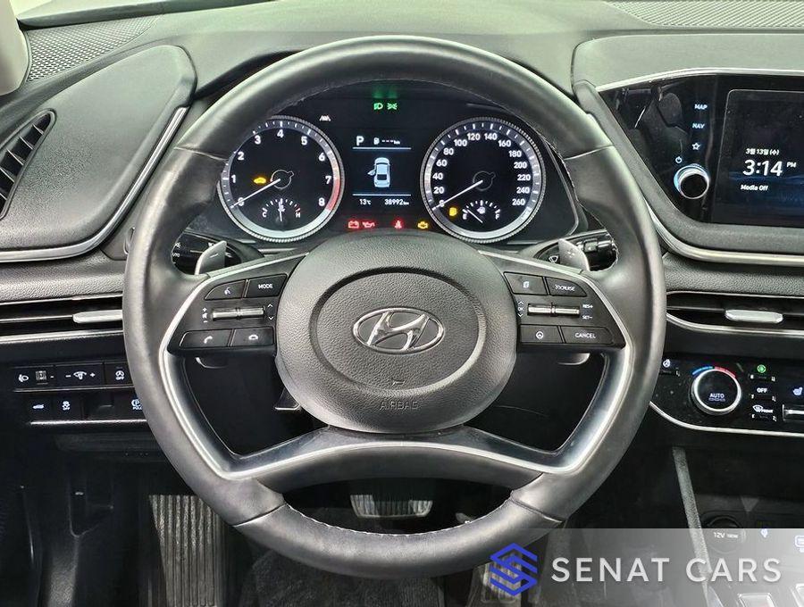 Hyundai Sonata 2.0 Premium 2WD