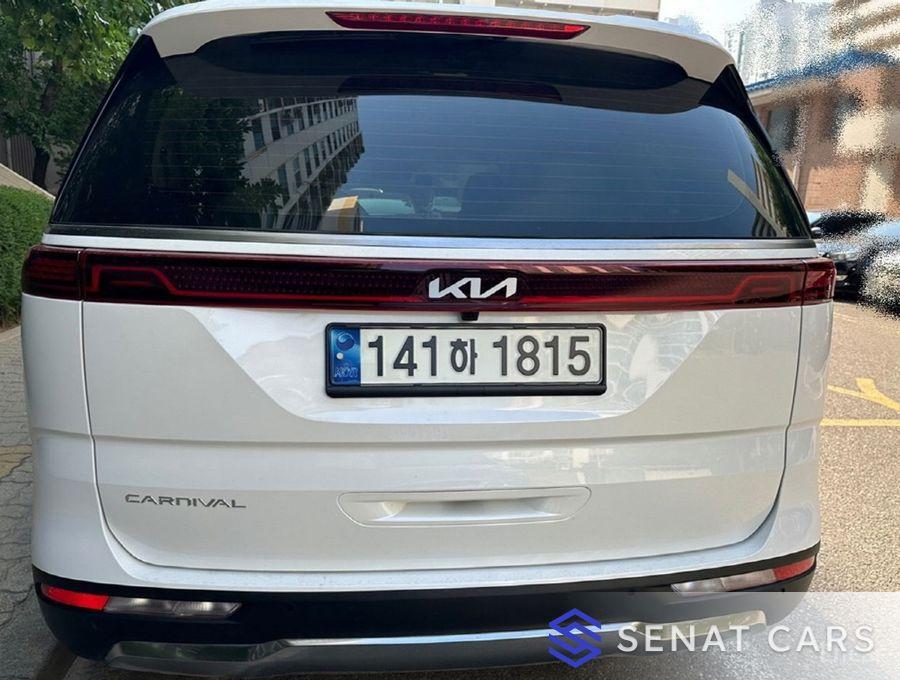 Kia Carnival 9-Seater Signature 2WD