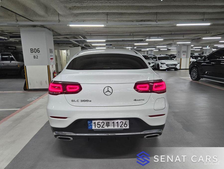 Mercedes-Benz GLC-Class GLC300e 4MATIC Coupe 4WD