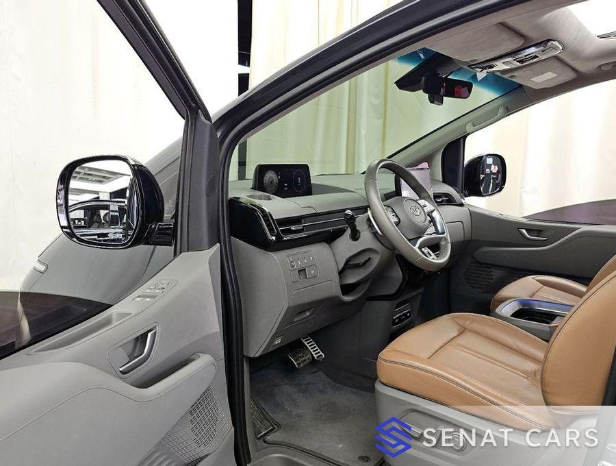 Hyundai Staria Lounge 9-Seater Inspiration 2WD