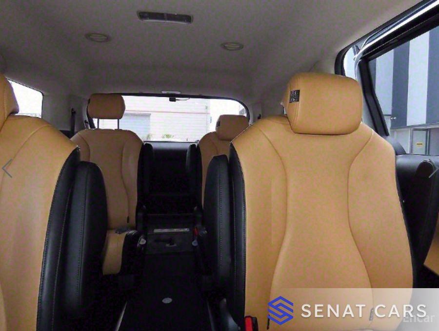 Kia Carnival 9-Seater Prestige 2WD