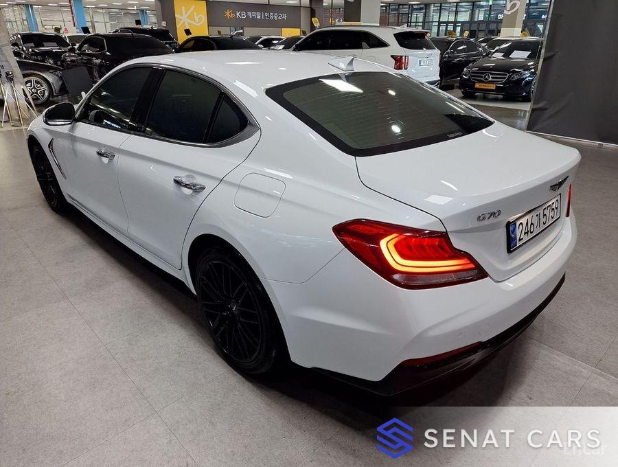 Genesis G70 2.0T Elite 2WD