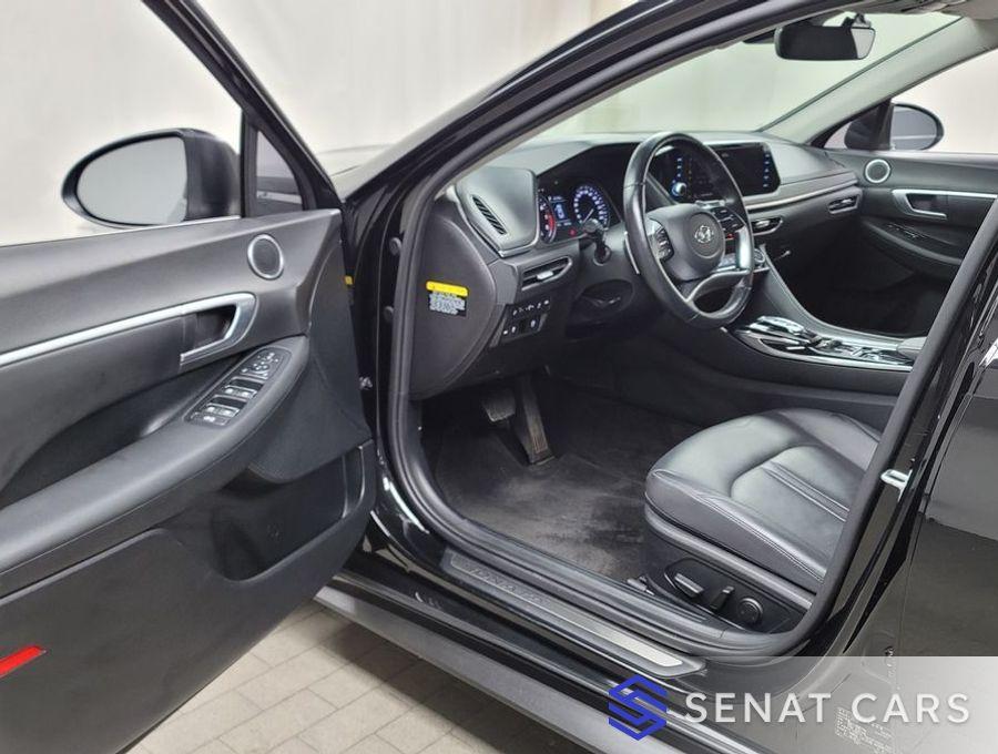 Hyundai Sonata 2.0 Premium 2WD