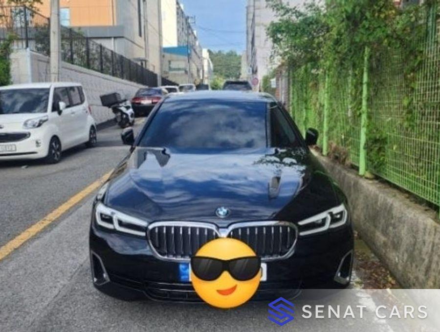 BMW 5-Series 520i Luxury 2WD