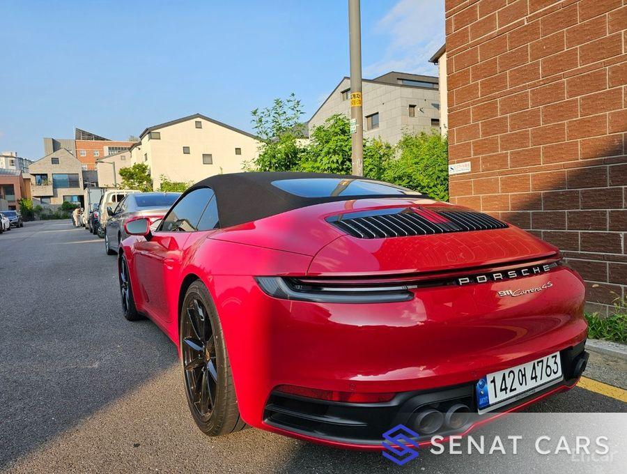 Porsche 911 Carrera 4 Cabriolet 2WD