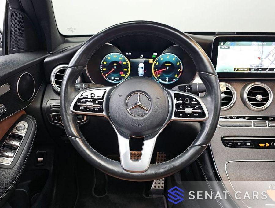 Mercedes-Benz GLC-Class GCL300 4MATIC Coupe 4WD