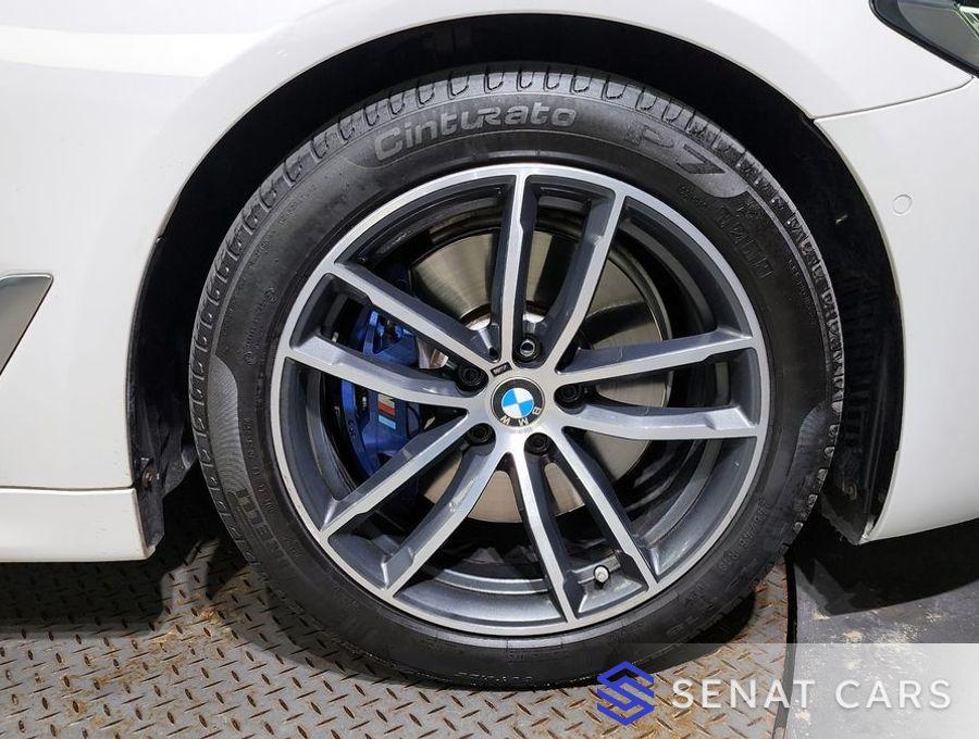 BMW 5-Series 520i M Sport 2WD