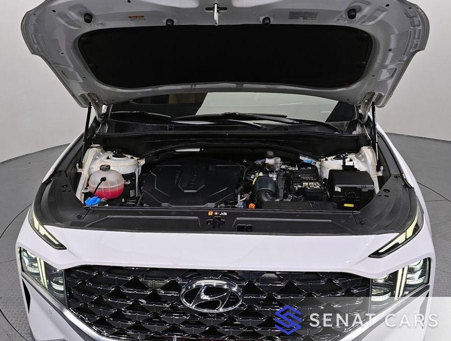 Hyundai Santafe Diesel 2.2 Calligraphy 4WD