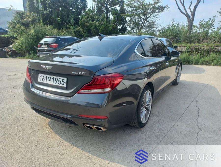 Genesis G70 2.2D Elite AWD