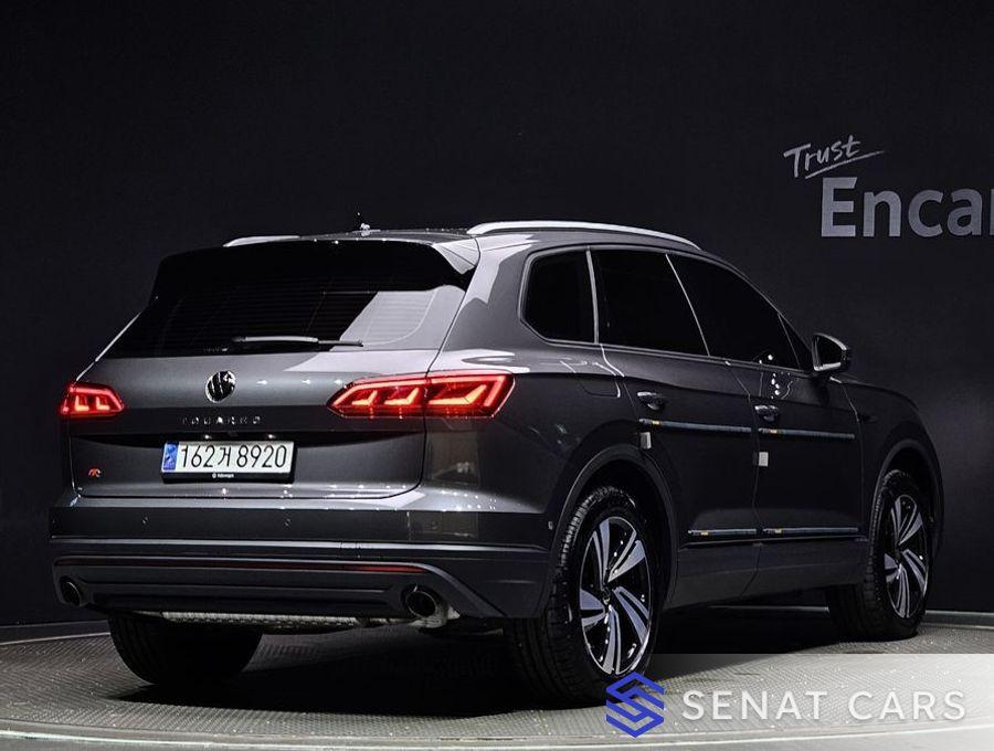 Volkswagen Touareg 3.0 TDI Premium 4WD