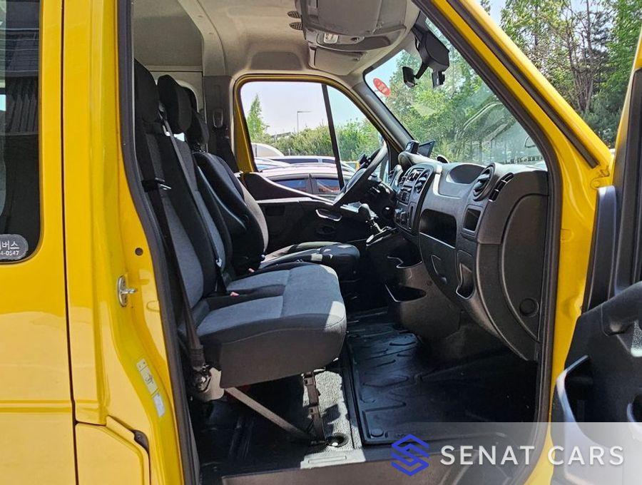 Renault-KoreaSamsung Master School Bus 13-Seater 2WD