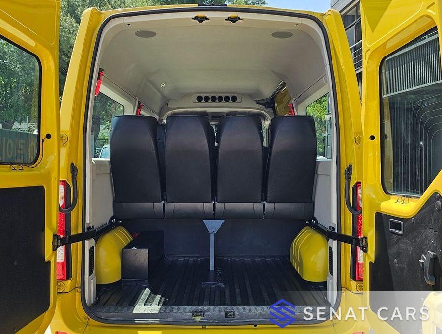 Renault-KoreaSamsung Master School Bus 13-Seater 2WD