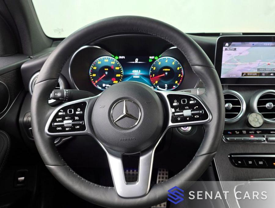 Mercedes-Benz GLC-Class GCL300 4MATIC Coupe 4WD