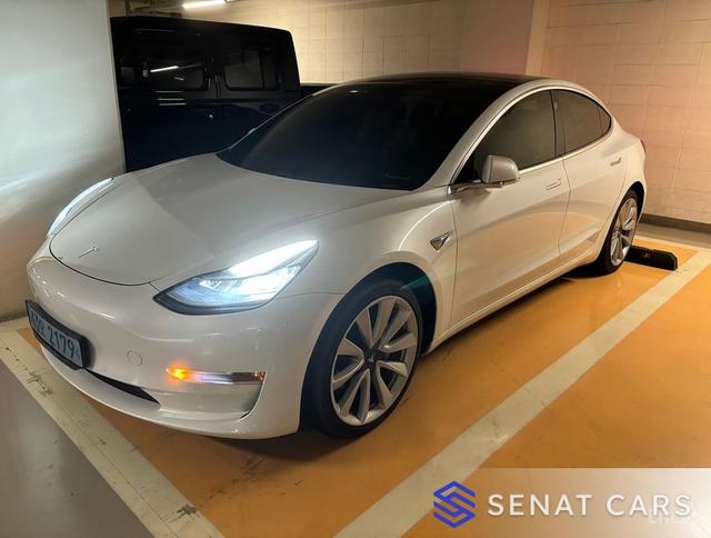 Tesla Model 3 Long Range 2WD