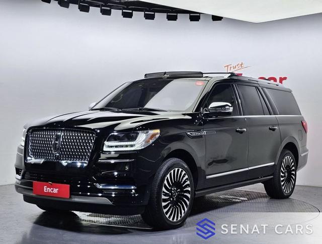 Lincoln Navigator 3.5L Black Label 2WD