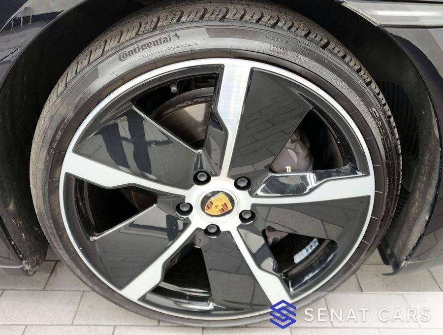 Porsche Taycan Base 2WD