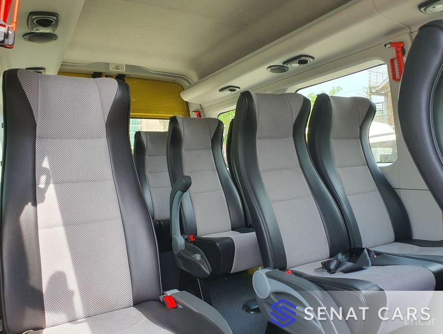 Renault-KoreaSamsung Master School Bus 15-Seater 2WD