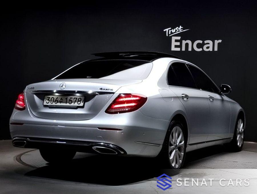 Mercedes-Benz E-Class E300 4MATIC Exclusive 4WD