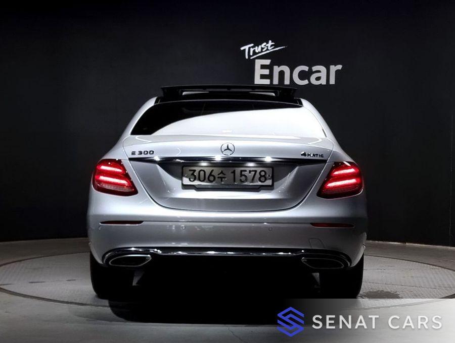 Mercedes-Benz E-Class E300 4MATIC Exclusive 4WD