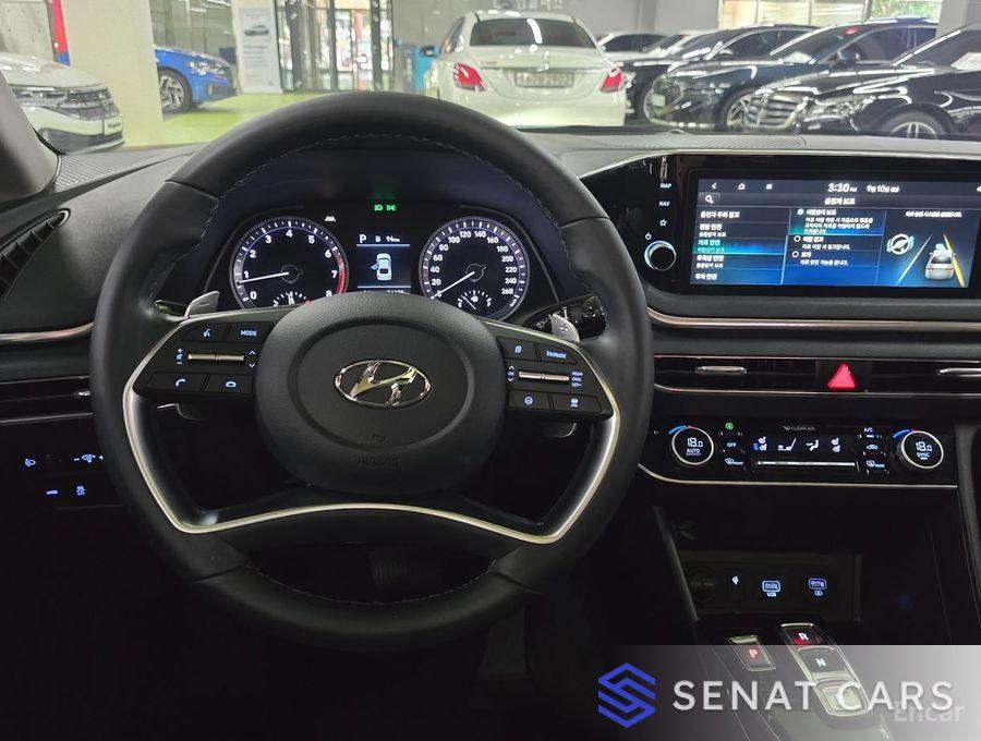 Hyundai Sonata 2.0 Premium 2WD