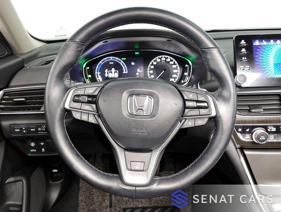 Honda Accord 2.0 Hybrid Touring 2WD