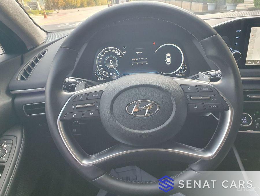 Hyundai Sonata 2.0 Premium Plus 2WD