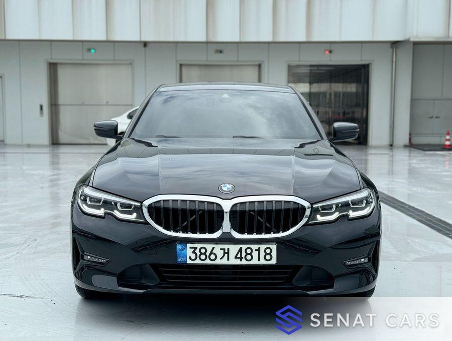 BMW 3-Series 320i 2WD