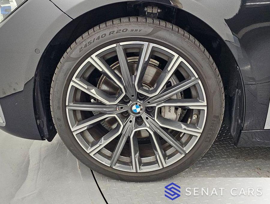 BMW 7-Series 740Li xDrive M Sport Package 4WD