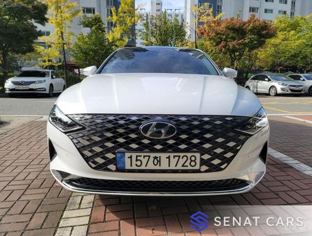 Hyundai Grandeur 2.5 Le Blanc 2WD