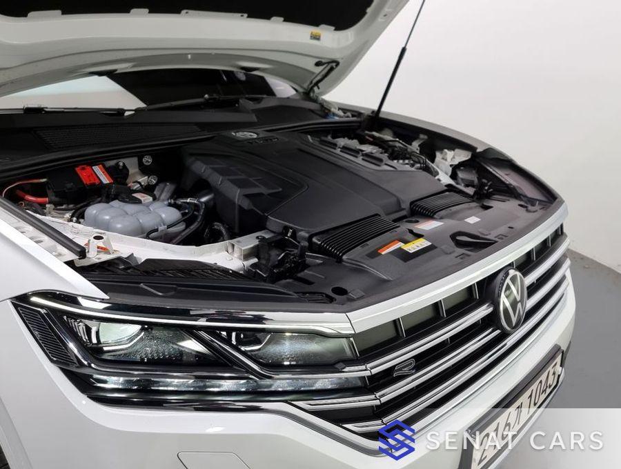 Volkswagen Touareg 3.0 TDI R-Line 4WD