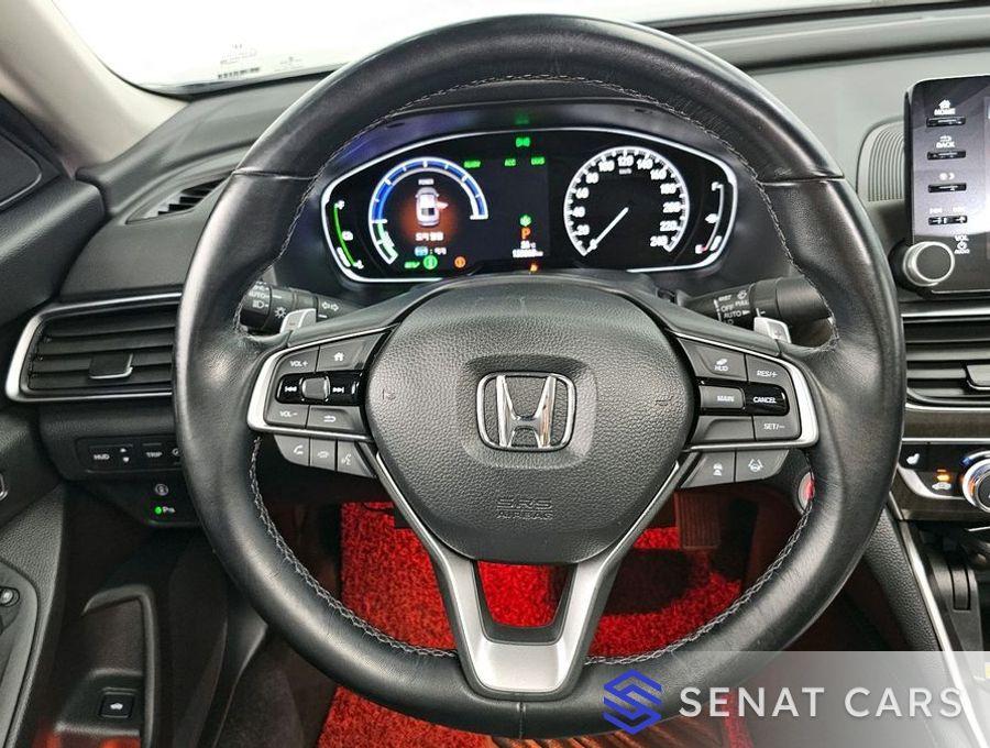 Honda Accord 2.0 Hybrid Touring 2WD